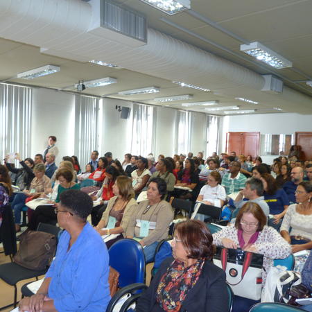 V SNF: Conferencia Inaugural com professores e representante do MEC.